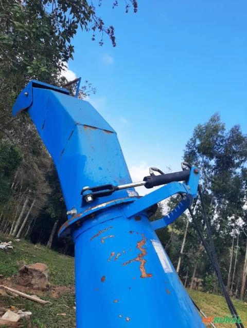 Imagem Cata capim Tarupe Imagem Cata capim Tarupe