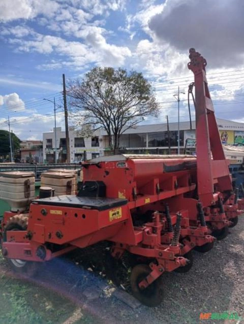 Plantadeira Semeato PAR 3600 – Ano 2003 Imagem Plantadeira Semeato PAR 3600 – Ano 2003