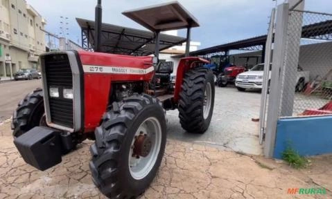 Trator Massey Ferguson 275 4x4 – Ano 2001 + 5 Implementos Imagem Trator Massey Ferguson 275 4x4 – Ano 2001 + 5 Implementos