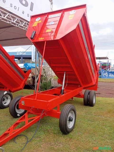 CARRETA FORRAGEIRA 9RS - IPACOL Imagem CARRETA FORRAGEIRA 9RS - IPACOL