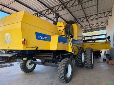 Imagem Colheitadeira New Holland TC 5090 Imagem Colheitadeira New Holland TC 5090