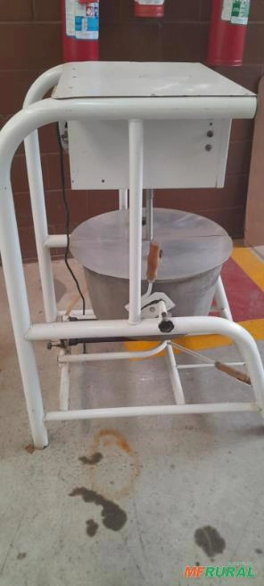Imagem MISTURADOR INDUSTRIAL 40 LITROS Imagem MISTURADOR INDUSTRIAL 40 LITROS
