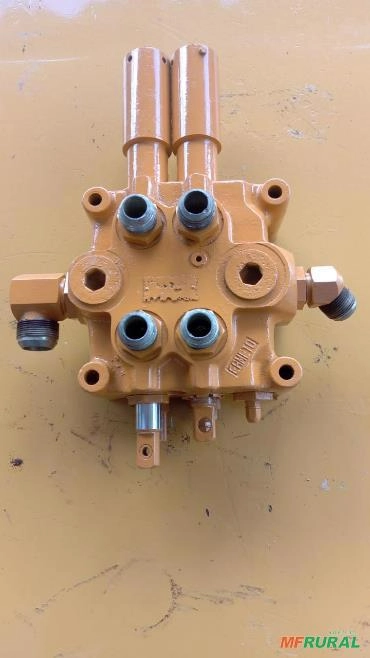 COMANDO HIDRAULICO PA CARREGADEIRAS W20 FR 12 55C Imagem COMANDO HIDRAULICO PA CARREGADEIRAS W20 FR 12 55C