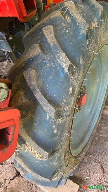 Imagem PLANTADEIRA SEMEATO PERSONALE, 21 LINHAS SÓ INVERNO, 100% REFORMADO, 2002. Imagem PLANTADEIRA SEMEATO PERSONALE, 21 LINHAS SÓ INVERNO, 100% REFORMADO, 2002.