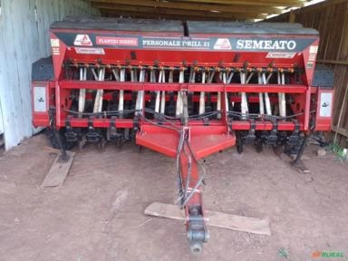 Imagem PLANTADEIRA SEMEATO PERSONALE, 21 LINHAS SÓ INVERNO, 100% REFORMADO, 2002. Imagem PLANTADEIRA SEMEATO PERSONALE, 21 LINHAS SÓ INVERNO, 100% REFORMADO, 2002.