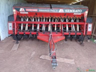 Imagem PLANTADEIRA SEMEATO PERSONALE, 21 LINHAS SÓ INVERNO, 100% REFORMADO, 2002. Imagem PLANTADEIRA SEMEATO PERSONALE, 21 LINHAS SÓ INVERNO, 100% REFORMADO, 2002.
