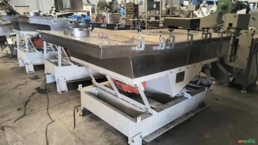Peneira Vibratória Linear em Aço Inox Vibramax Imagem Peneira Vibratória Linear em Aço Inox Vibramax