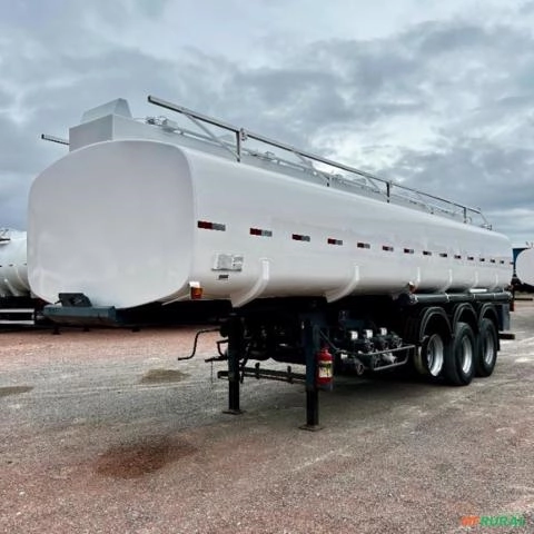 Carreta Tanque Compartimentada 6 Bocas 2006 30 Mil Litros Imagem Carreta Tanque Compartimentada 6 Bocas 2006 30 Mil Litros