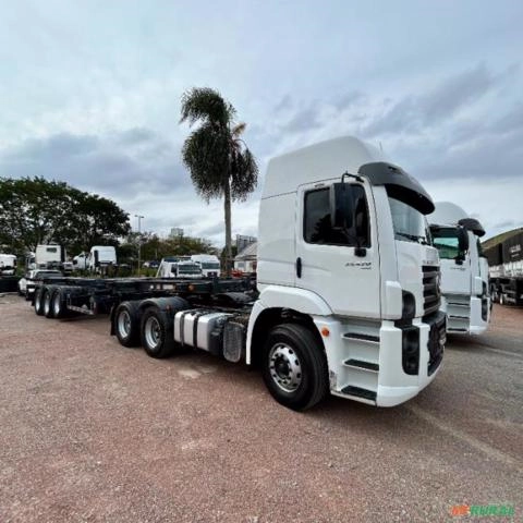 Caminhão Vw 25420 2018 + Carreta Porta Contêiner 2011 Imagem Caminhão Vw 25420 2018 + Carreta Porta Contêiner 2011