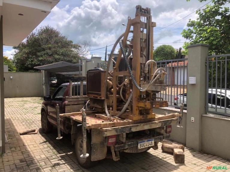 Perfuratriz Para Poço Artesiano Imagem Perfuratriz Para Poço Artesiano