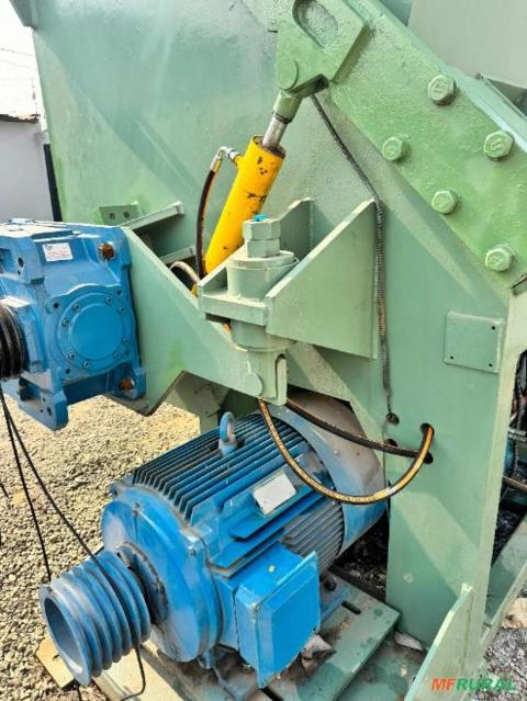 Imagem Moinho Schreder Automático de Alta Performance para Plástico e Paletes Imagem Moinho Schreder Automático de Alta Performance para Plástico e Paletes