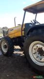 Vende-se Trator Valtra BM125i Imagem Vende-se Trator Valtra BM125i
