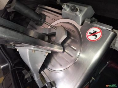 Cortador de Frios Automático BERMAR BM18 NR Imagem Cortador de Frios Automático BERMAR BM18 NR