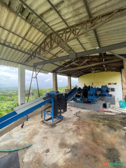 Moenda e equipamento de engenho para cachaça Imagem Moenda e equipamento de engenho para cachaça