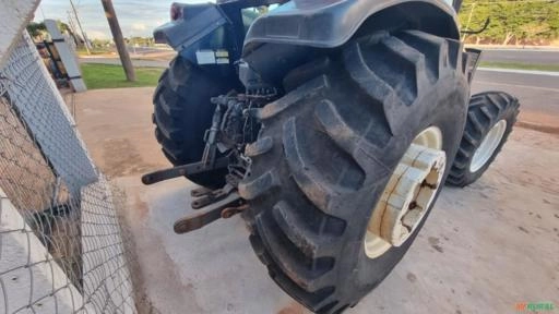 Imagem TRATOR VALTRA BM 125 Imagem TRATOR VALTRA BM 125