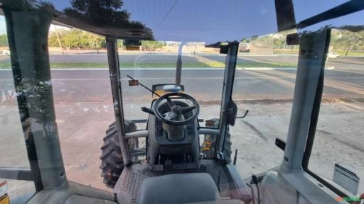 Imagem TRATOR VALTRA BM 125 Imagem TRATOR VALTRA BM 125