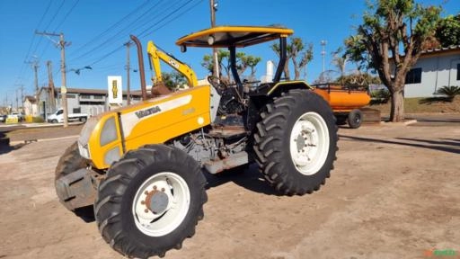TRATOR DE PNEU VALTRA Imagem TRATOR DE PNEU VALTRA