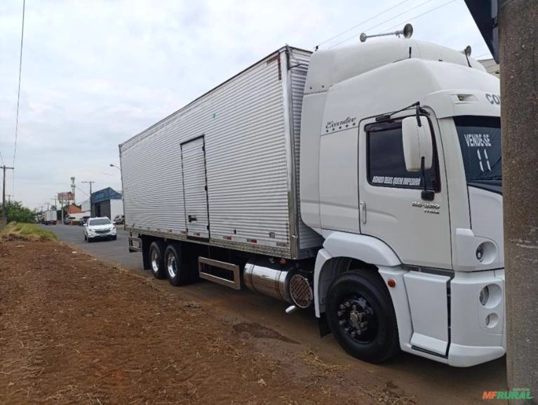 Caminhão VW constellation 25320 ano 2011 com baú 9 metros Imagem Caminhão VW constellation 25320 ano 2011 com baú 9 metros