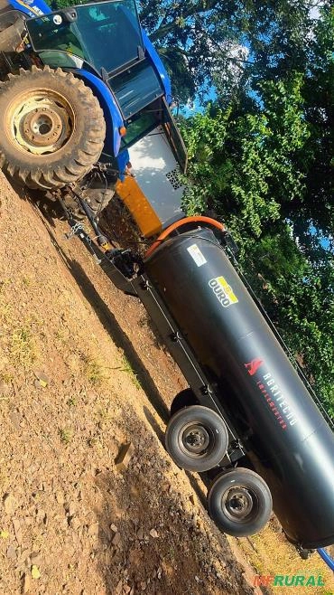 Distribuidor fertilizante Adubo 6000 litros - NOVO - 18 vezes no cartão Imagem Distribuidor fertilizante Adubo 6000 litros - NOVO - 18 vezes no cartão