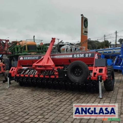 Plantadeira Semeato SSM27 Imagem Plantadeira Semeato SSM27