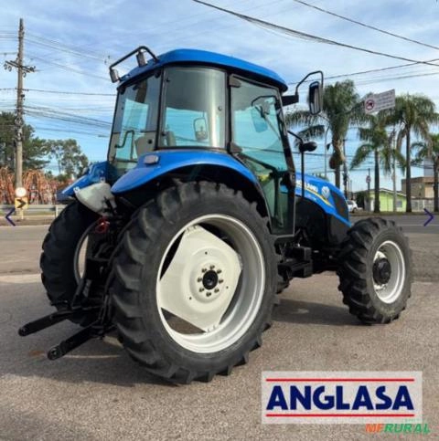 Imagem Trator New Holland TL 75 E Imagem Trator New Holland TL 75 E