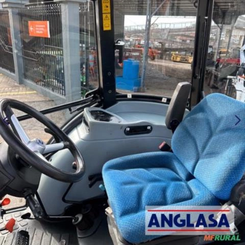 Imagem Trator New Holland TL 75 E Imagem Trator New Holland TL 75 E