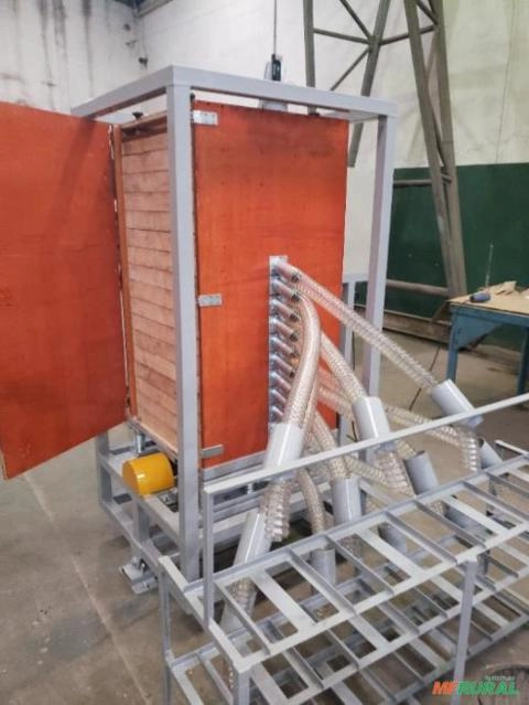 Classificador de grãos para milho, soja, feijão e sementes em geral Imagem Classificador de grãos para milho, soja, feijão e sementes em geral