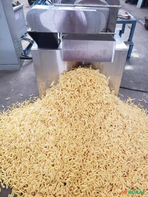 Extrusora de cereais matinais para produção contínua e automatizada Imagem Extrusora de cereais matinais para produção contínua e automatizada