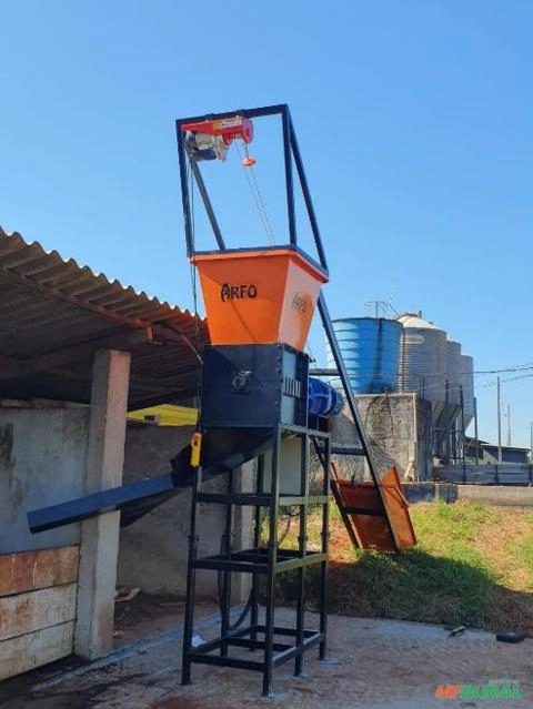 Triturador de Carcaça para Suínos e Aves Imagem Triturador de Carcaça para Suínos e Aves