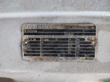 Imagem Motor Elétrico Weg 50cv e REDUÇÃO /SEW-EURODRIVI 1400RPM Imagem Motor Elétrico Weg 50cv e REDUÇÃO /SEW-EURODRIVI 1400RPM
