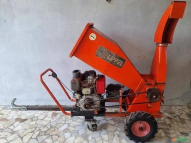 Triturador Lipel Diesel 13.5 HP Imagem Triturador Lipel Diesel 13.5 HP