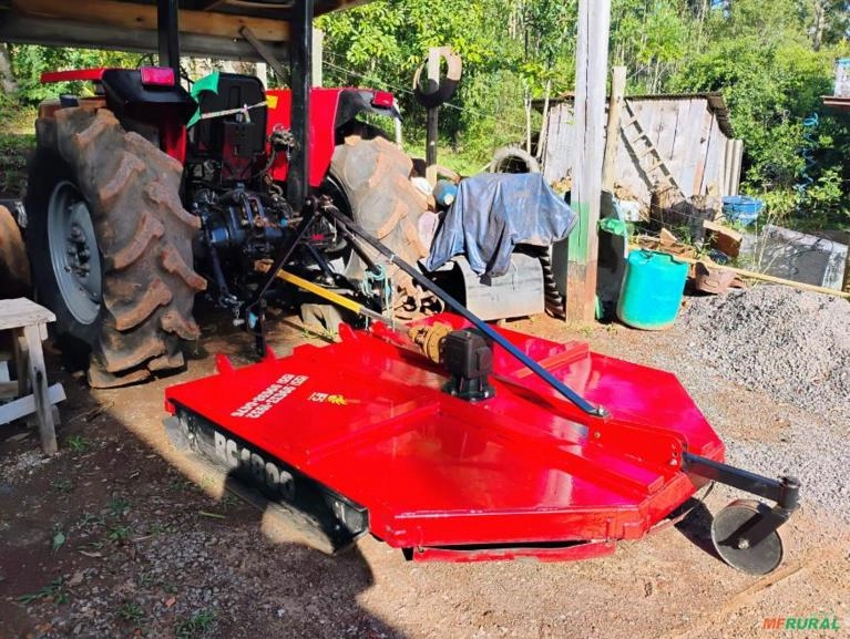 Roçadeira Agrícola Imagem Roçadeira Agrícola