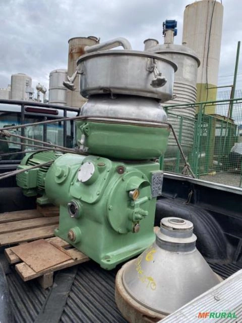 Imagem Centrífuga Separadora Alfa-Laval Imagem Centrífuga Separadora Alfa-Laval