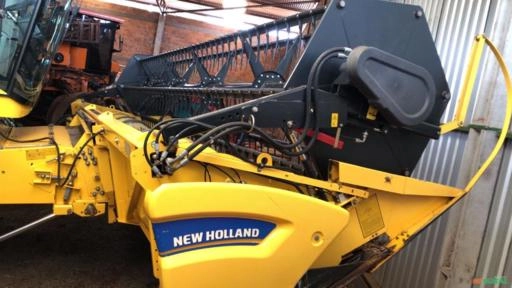 Imagem Tc5070 ano 2018 único dono 20 pés hidro Nivelante Imagem Tc5070 ano 2018 único dono 20 pés hidro Nivelante