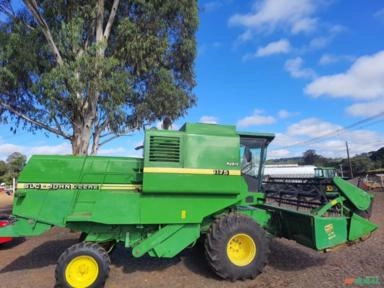 Colhedeira Jhon deere 1175 Imagem Colhedeira Jhon deere 1175