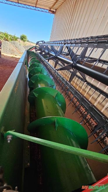 Imagem Colheitadeira John Deere S-440 Imagem Colheitadeira John Deere S-440