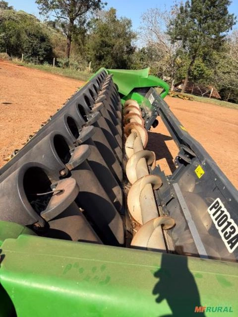 Imagem Plataforma de milho Imagem Plataforma de milho