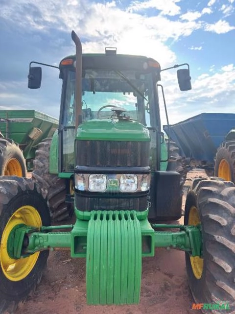 John Deere 6115-J Imagem John Deere 6115-J