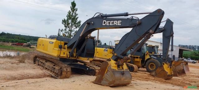 Escavadeira John Deere 210g Imagem Escavadeira John Deere 210g