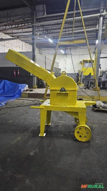 TRITURADOR DE FACAS E MARTELOS Imagem TRITURADOR DE FACAS E MARTELOS