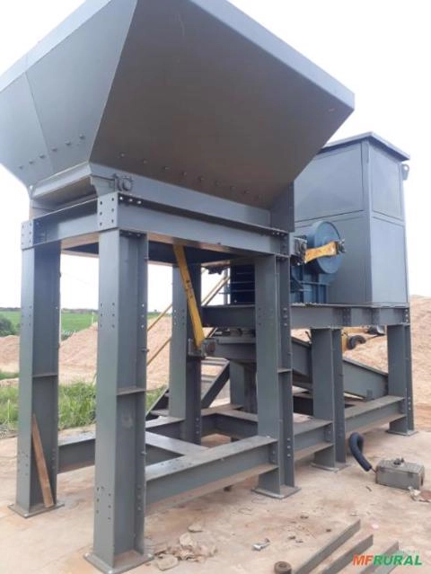 Usina de Reciclagem de Resíduos Sólidos Imagem Usina de Reciclagem de Resíduos Sólidos