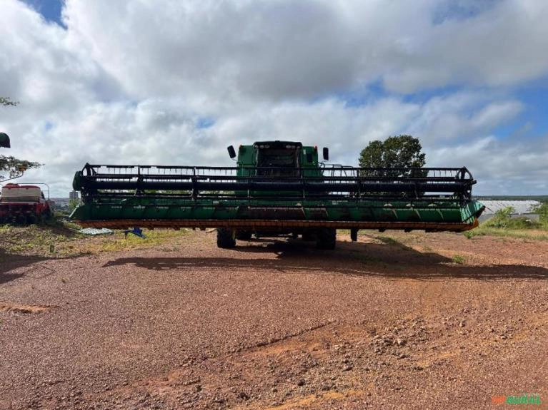 Colheitadeira John Deere 9770 STS - Ano 2012 Imagem Colheitadeira John Deere 9770 STS - Ano 2012