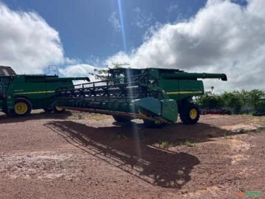 Imagem Colheitadeira John Deere 9770 STS - Ano 2012 Imagem Colheitadeira John Deere 9770 STS - Ano 2012