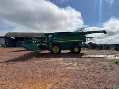 Imagem Colheitadeira John Deere 9770 STS - Ano 2012 Imagem Colheitadeira John Deere 9770 STS - Ano 2012