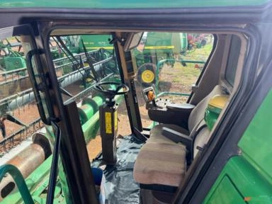 Imagem Colheitadeira John Deere 9770 STS - Ano 2012 Imagem Colheitadeira John Deere 9770 STS - Ano 2012