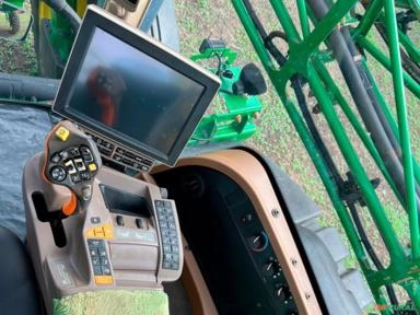 Imagem Pulverizador John Deere M4030 - Ano: 2019 Imagem Pulverizador John Deere M4030 - Ano: 2019