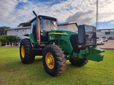 Trator John Deere 7715 Imagem Trator John Deere 7715