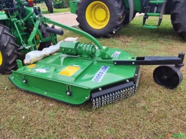 Roçadeira RC2 1300 - TATU Marchesan Imagem Roçadeira RC2 1300 - TATU Marchesan