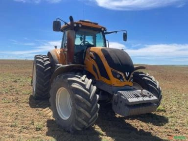 Imagem Trator Valtra T250 - CVT, ano 2019 Imagem Trator Valtra T250 - CVT, ano 2019