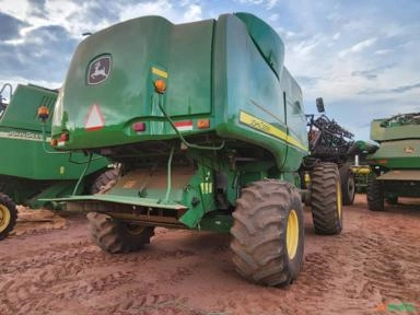 Imagem Colheitadeira John Deere 9750 Ano 2008 Imagem Colheitadeira John Deere 9750 Ano 2008